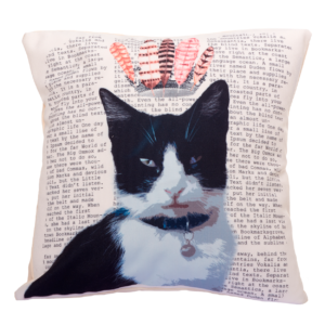 100% cotton canvas cushion, featuring our Feather Crown design. Each Scribbleface gift is created by Francis Morrish at her photo design studio in Kent. Bespoke gifts that can be personalised with a favourite photograph.